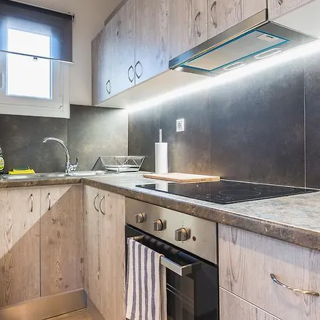 Modern Studio, Center, Near Metro Station Apartment Athens