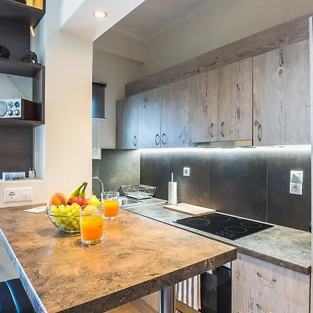 Modern Studio, Center, Near Metro Station Apartment Athens