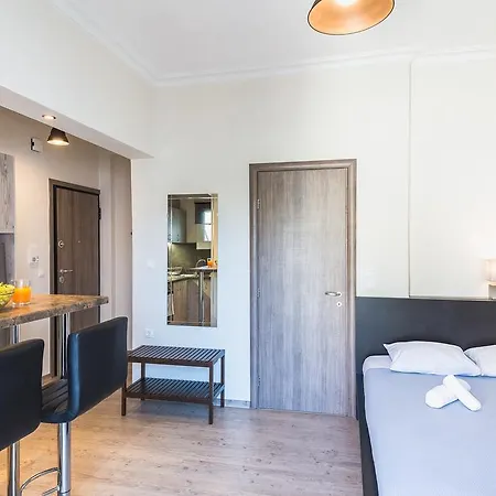 Modern Studio, Center, Near Metro Station Apartment Athens