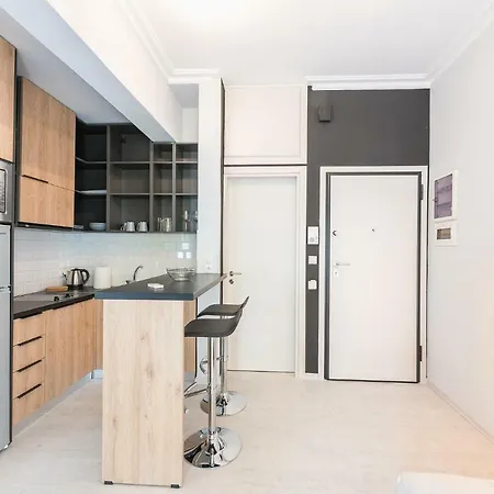 Modern Studio, Center, Near Metro Station Athens